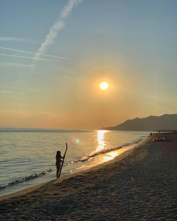 Ivonnis Garden Villa Mesimvria  Bagian luar foto